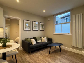 Luxury One Bedroom Apartment